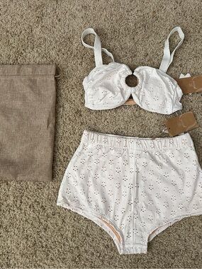 Berlook white eyelet bikini set NWT